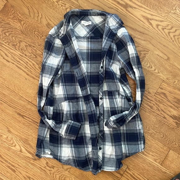 Soft Lightweight Flannel - Picture 1 of 2